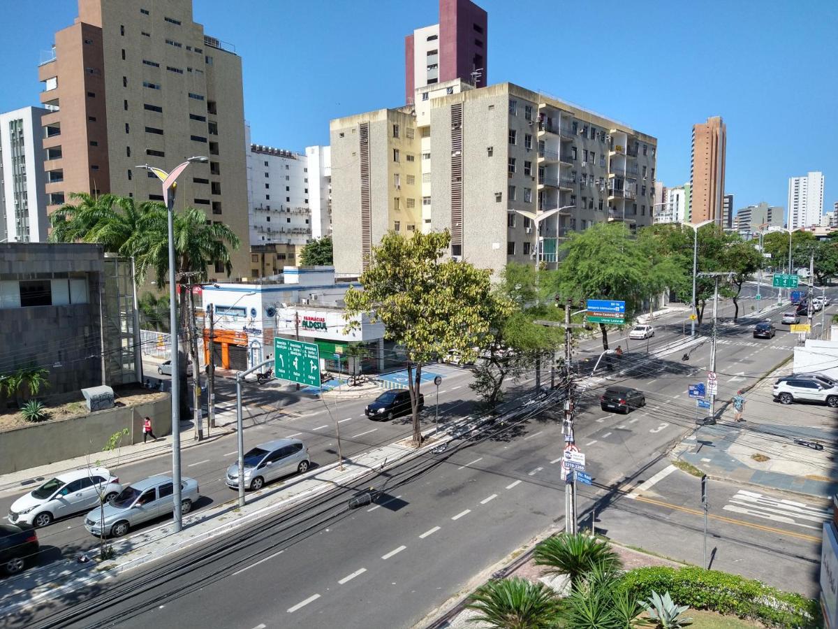 Apartamento Meireles Perto Feirinha Beira Mar105 フォルタレザ エクステリア 写真
