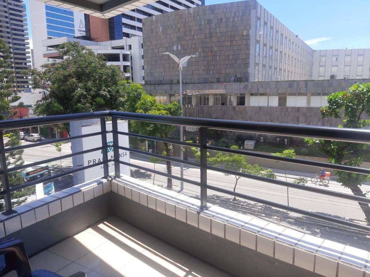 Apartamento Meireles Perto Feirinha Beira Mar105 フォルタレザ エクステリア 写真