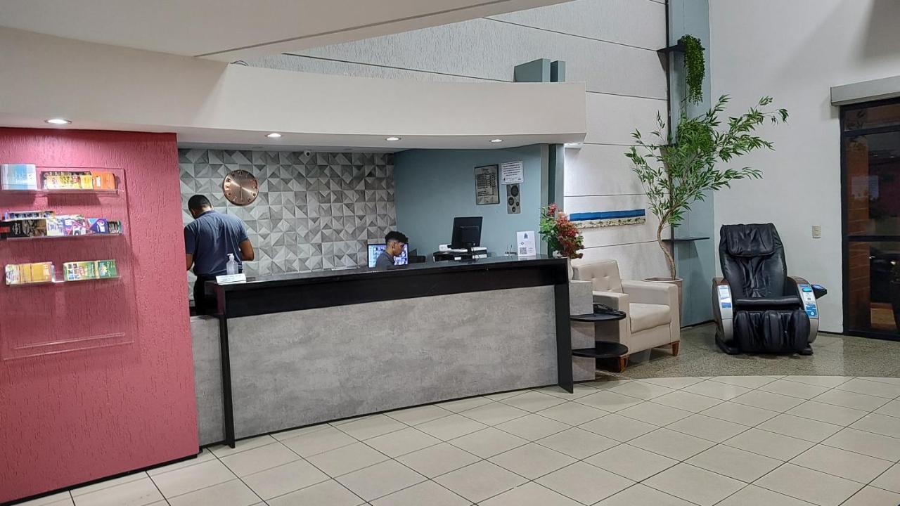 Apartamento Meireles Perto Feirinha Beira Mar105 フォルタレザ エクステリア 写真